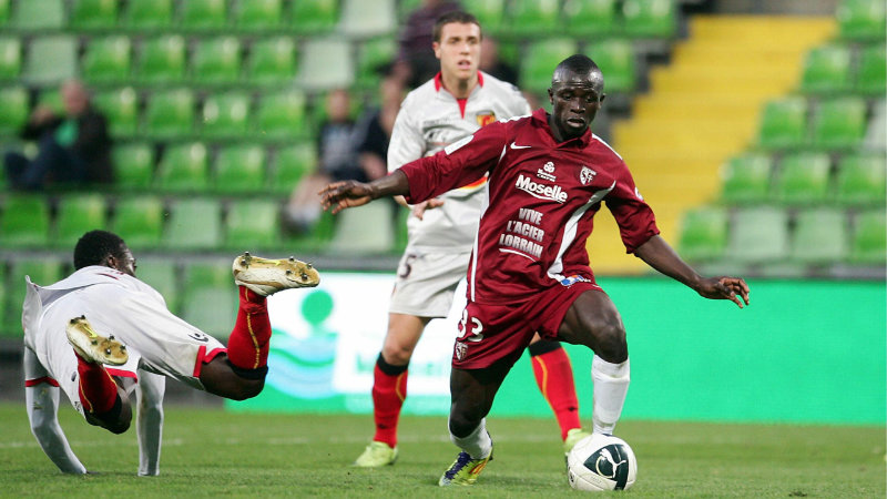 Sadio Mané playing for Metz