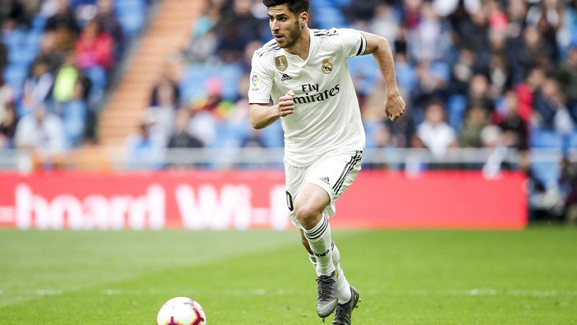 Marco Asensio playing for real madrid football club